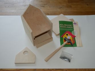 Vogelhaus Bausatz Anleitung zum aufbauen
